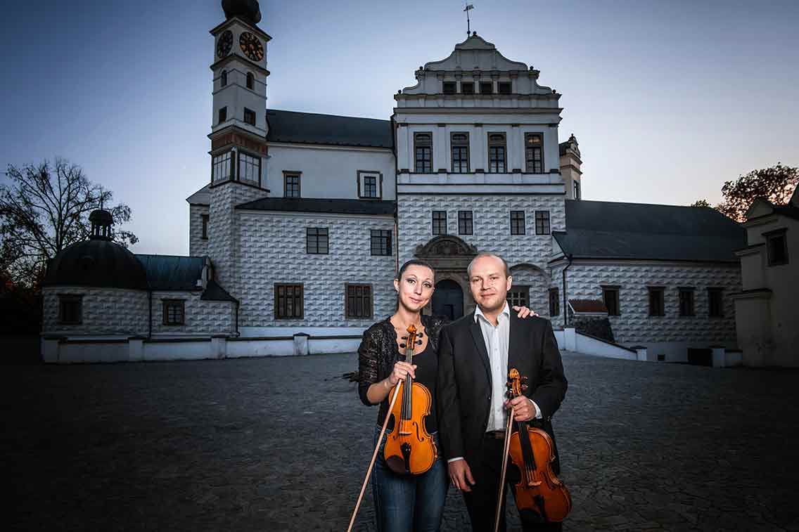 Hudební duo Zdeňky a Pavla Vránových