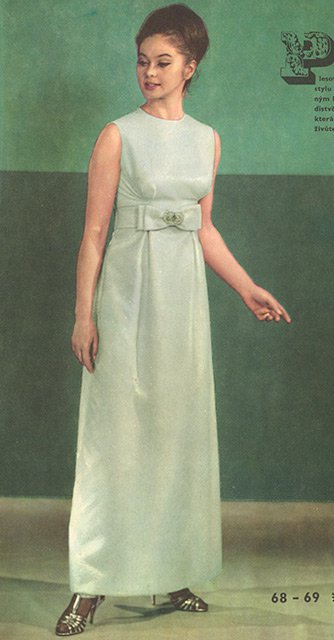 Odívání 1966, plesové šaty